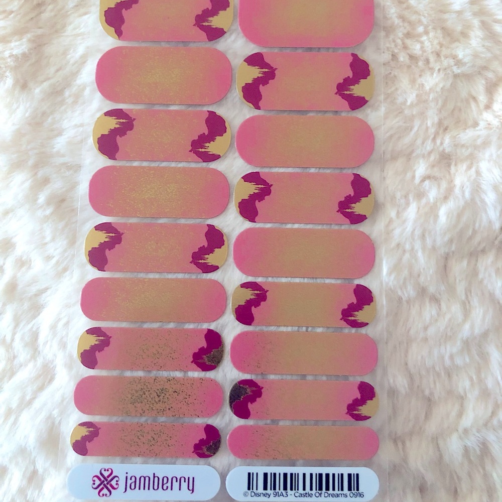 DisneyxJamberry: 'Castle of Dreams' nail wrap